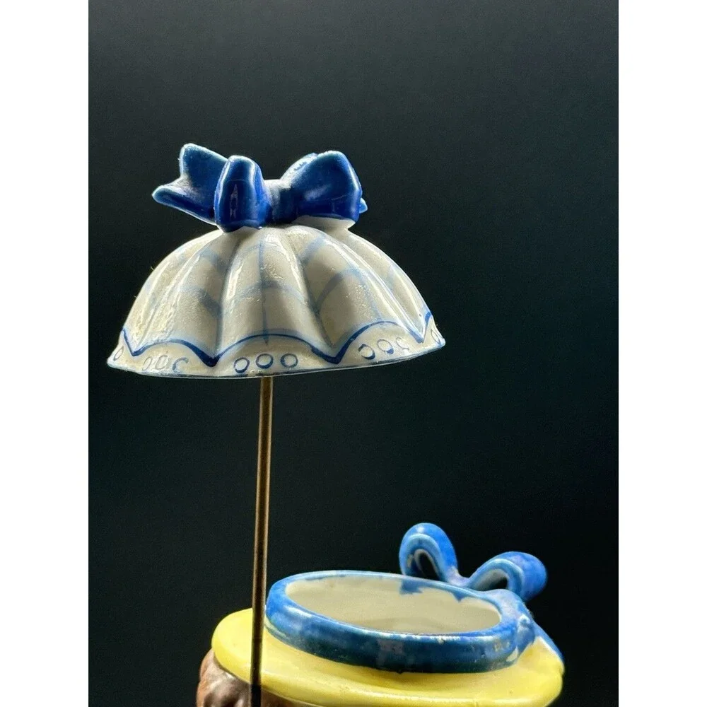 Vintage Napco 1950s Ceramic Girl Head Planter with Pigtails and Umbrella JAPAN